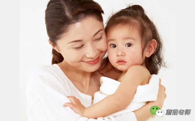 4岁宝宝尿不干净怎么回事,4岁宝宝尿不湿为什么总是侧漏