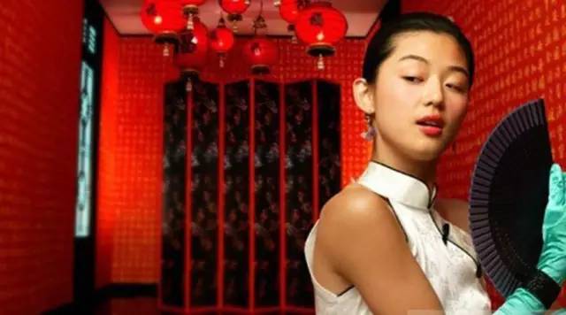 脸大中分怎么烫,什么样的脸适合中分发型