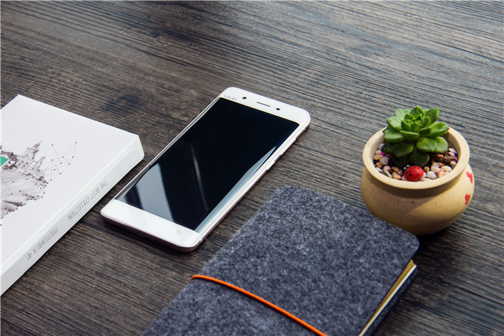 vivoxplay5测评吃鸡,vivoxplay5原神体验