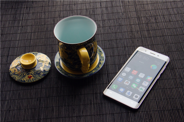 vivoxplay5测评吃鸡,vivoxplay5原神体验