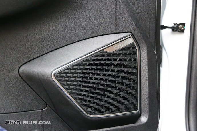 试驾23款吉利博越l2.0t旗舰版,沉浸式试驾吉利博越l1.5t尊贵型