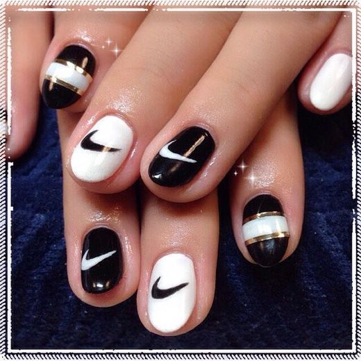 当女人味十足的指彩遇上了男孩风十足的运动品牌会怎么样?