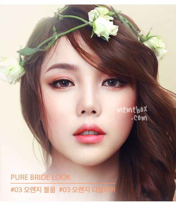 平价眼影盘9.9元三个,韩国品牌眼影盘