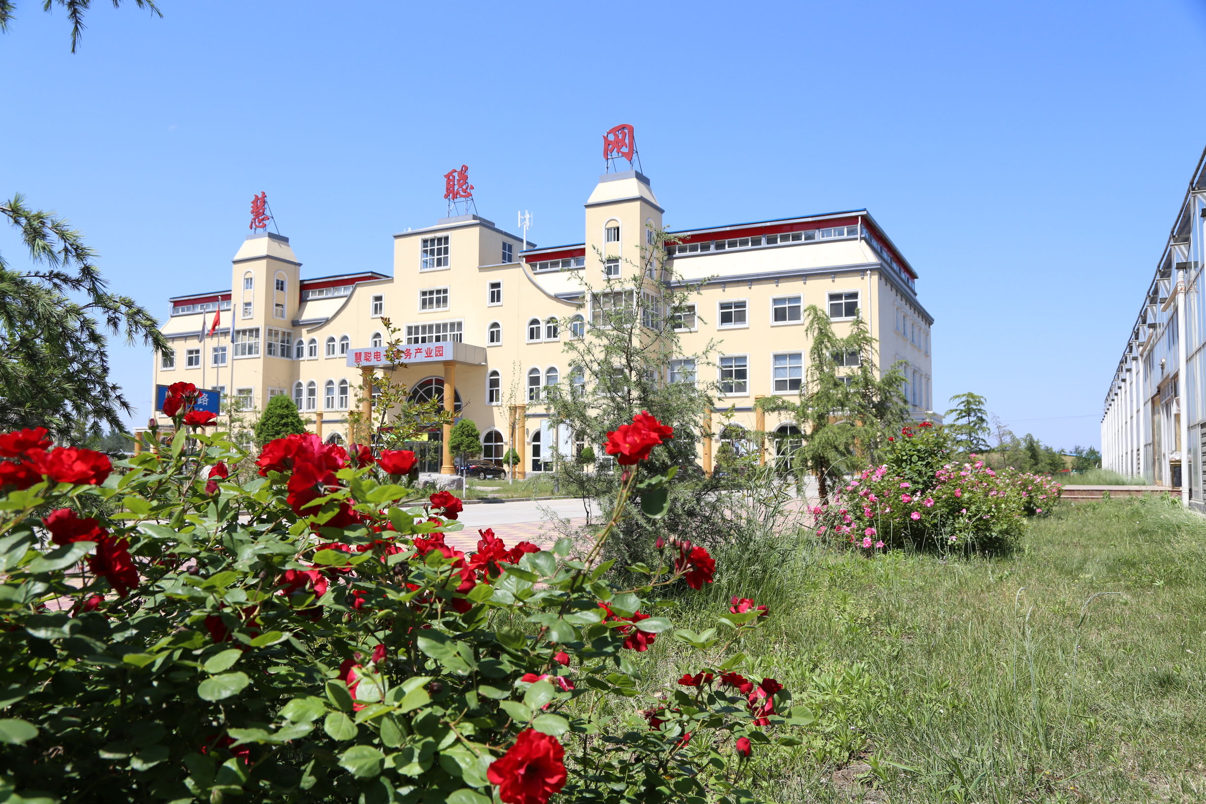 石家庄打工一天收入216元,石家庄人的真实工资收入有多少呢