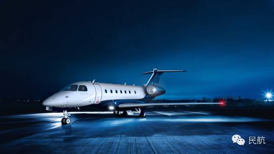 成龙谈私人飞机,成龙的三架飞机型号