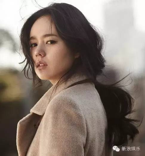 韩佳人颜值变化,从结婚到生孩子没有改变