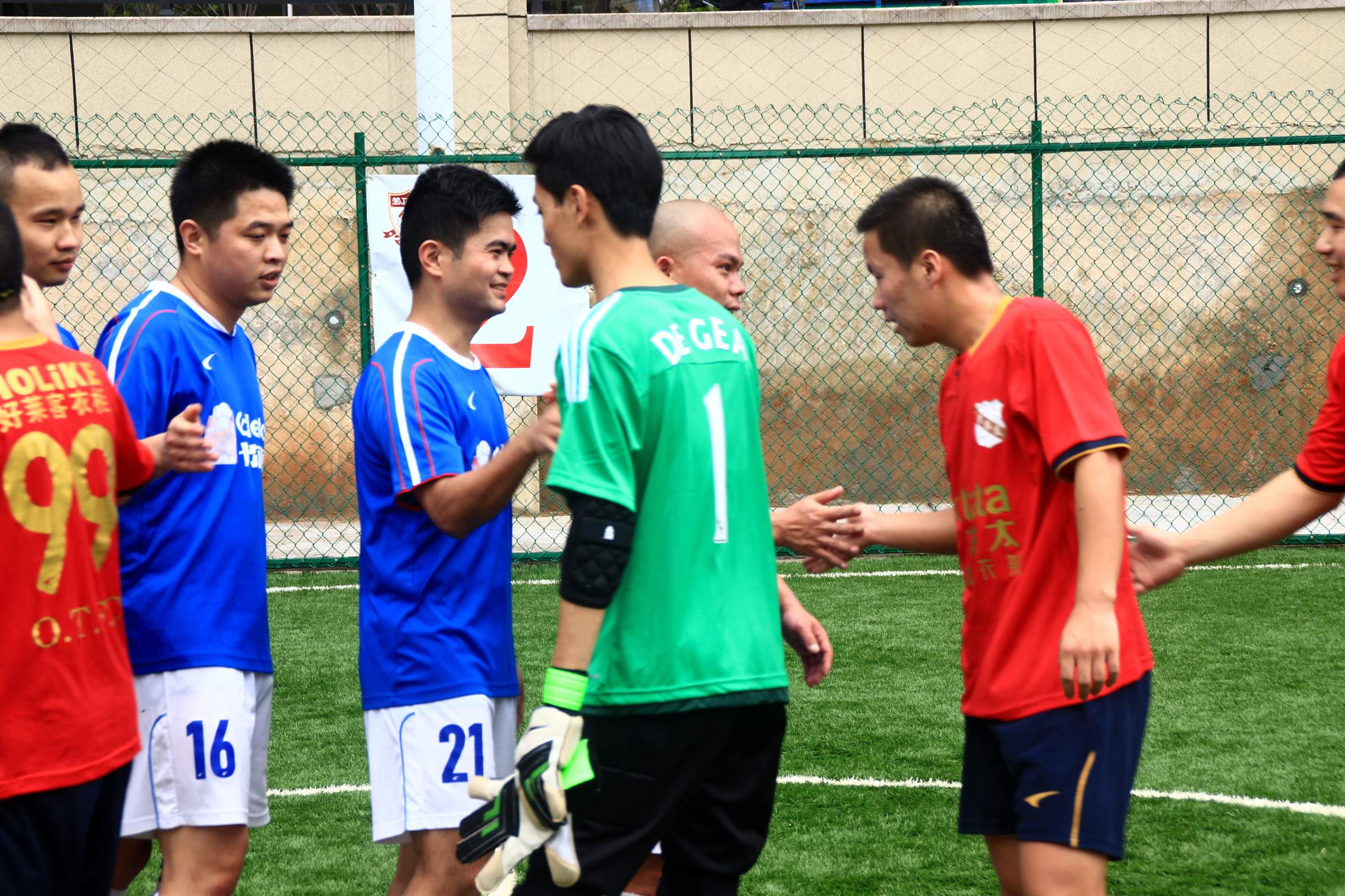 以梦为马激情朗诵,以梦为马诗酒趁年华