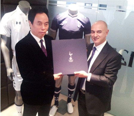 娉㈠徃鐧荤紳绾満,娉㈠徃鐧绘湁澶氬皯鍙扮紳绾満