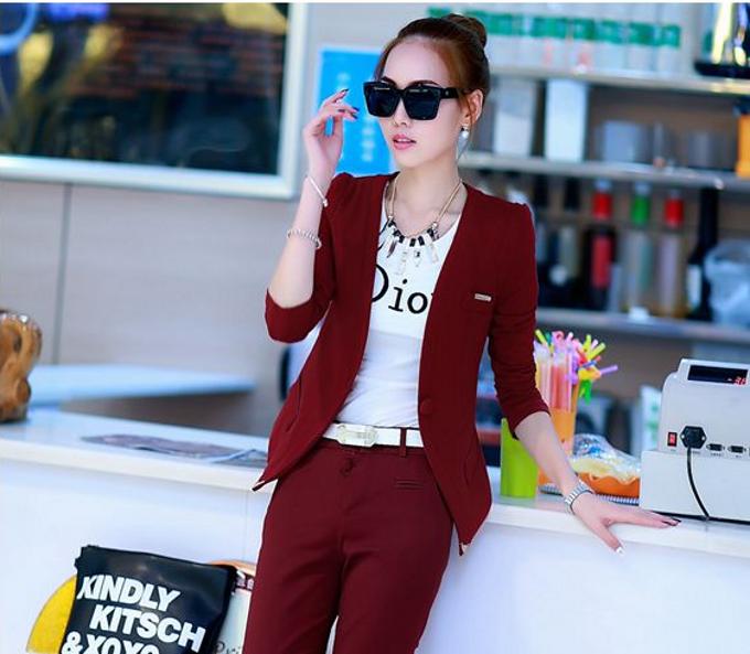 高圆圆秋天穿衣搭配图毛衣,高圆圆日常穿搭简约又时尚