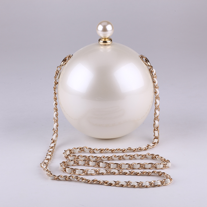 小香风的穿搭给人什么感觉,小香风这么穿也很香