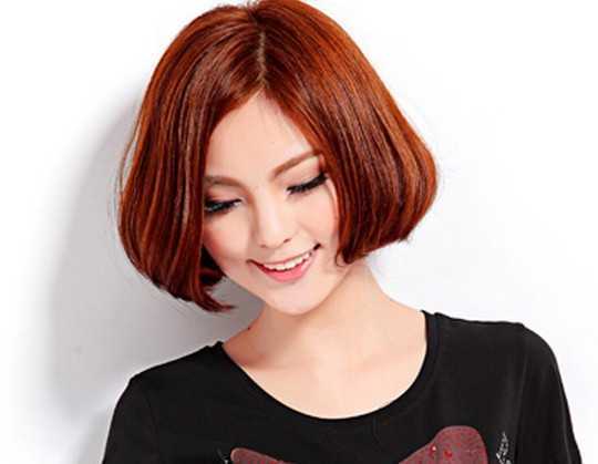 中分齐肩梨花卷发型,中分齐肩短发梨花头