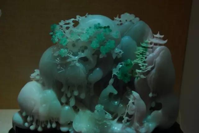 极品翡翠观音摆件,极品翡翠摆件巨无霸