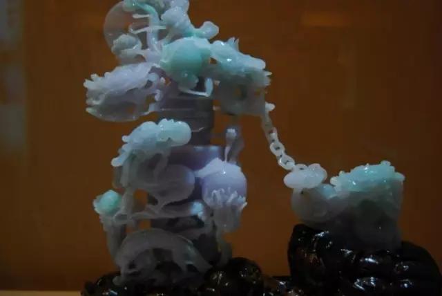 极品翡翠观音摆件,极品翡翠摆件巨无霸