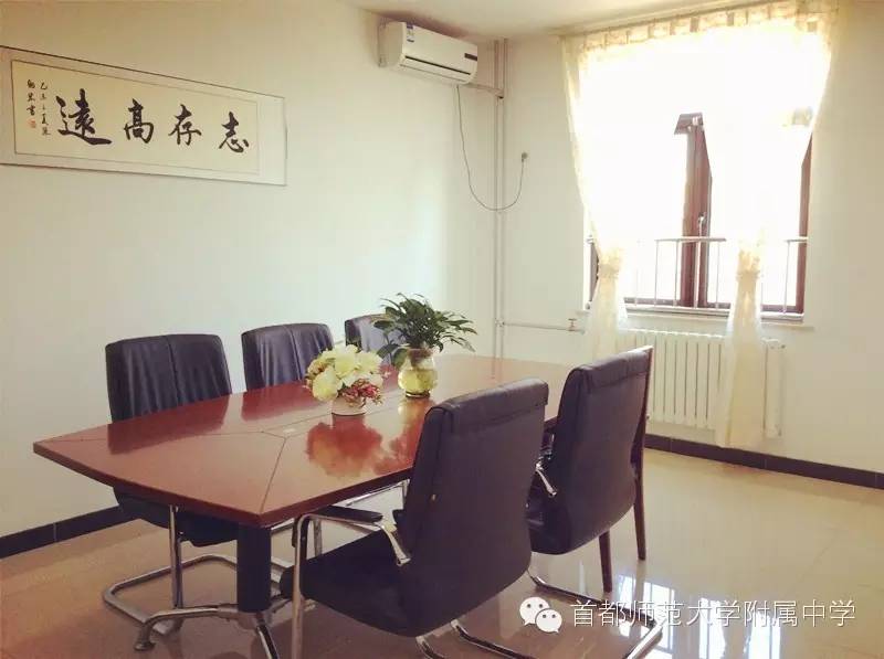 住在负一楼是什么体验,住在宿舍楼的感受