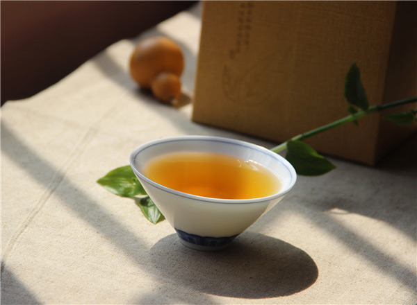 孕妇一天饮茶量多少合适,为什么孕妇不可以饮茶