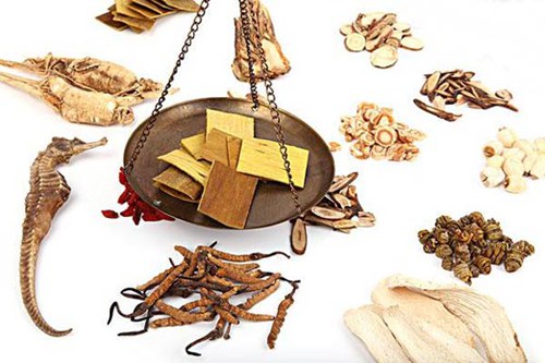 慢性再生障碍性贫血的中医诊治,再生障碍性贫血肾阴虚宜选中成药