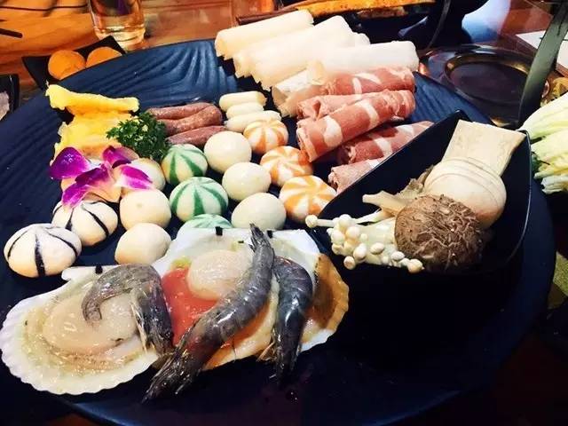 能吃一整天的自助餐,可以吃上一天的自助餐