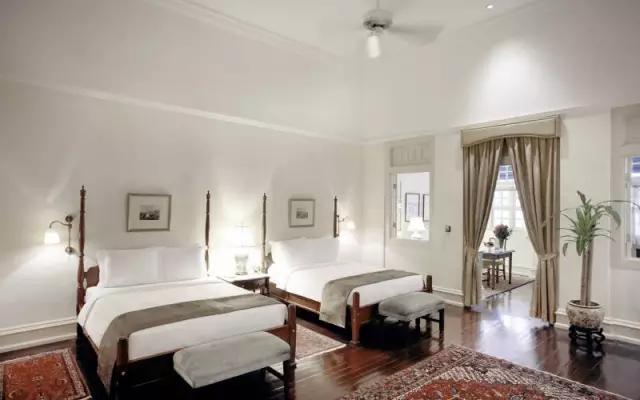 一开始我也不懂,为什么名人都爱住这些老酒店,直到...