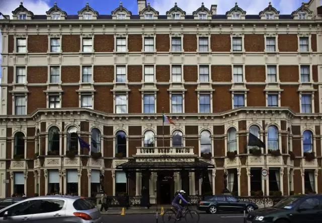 一开始我也不懂,为什么名人都爱住这些老酒店,直到...