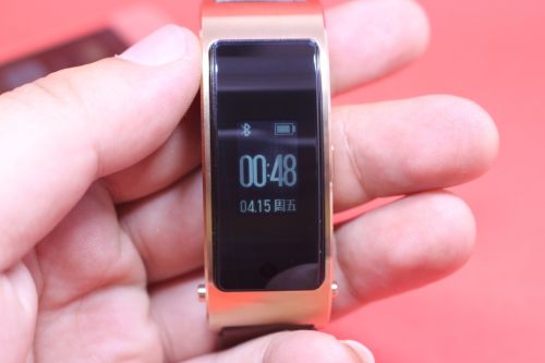 华为手环b3测评,商务人士华为手环b6