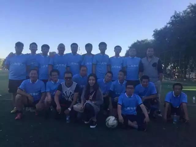 周末没事儿来体委/汇佳看球咱昌平人自己的百姓足球联赛开踢了