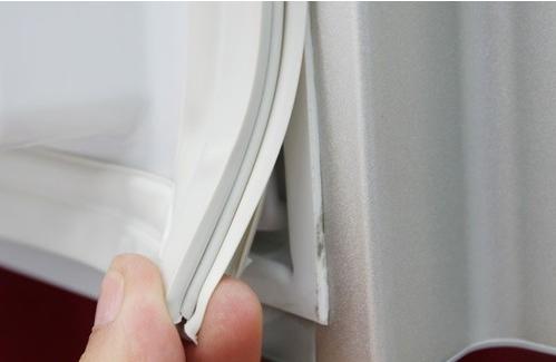 家里的冰箱关不上怎么回事,家里门总关不上