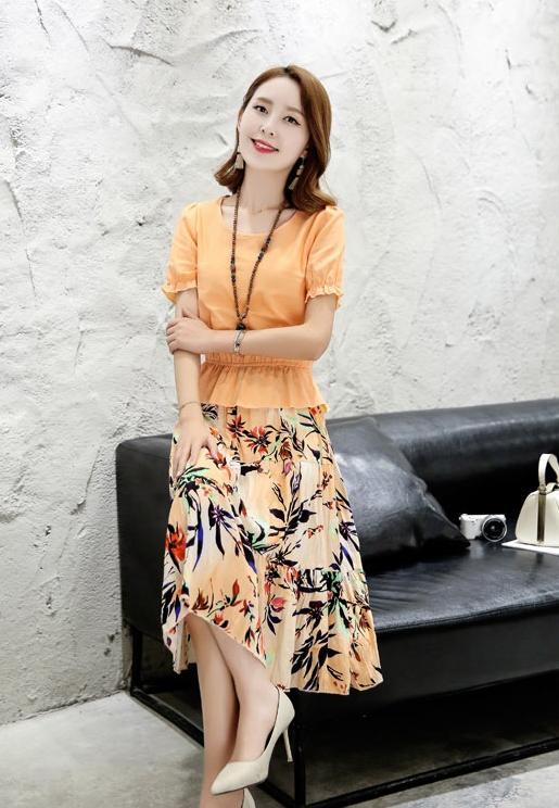 棉麻裙子套装,以质朴之色,点缀美丽梦想!