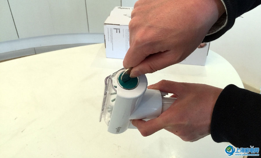 戴森吸尘器v6和v8对比,戴森吸尘器v6mattress