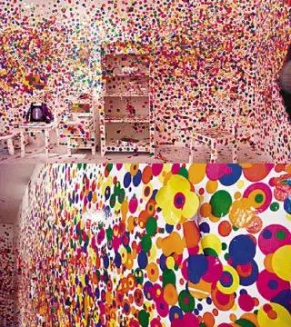 波点女王草间弥生设计的高能密恐儿童房你家娃敢住么？