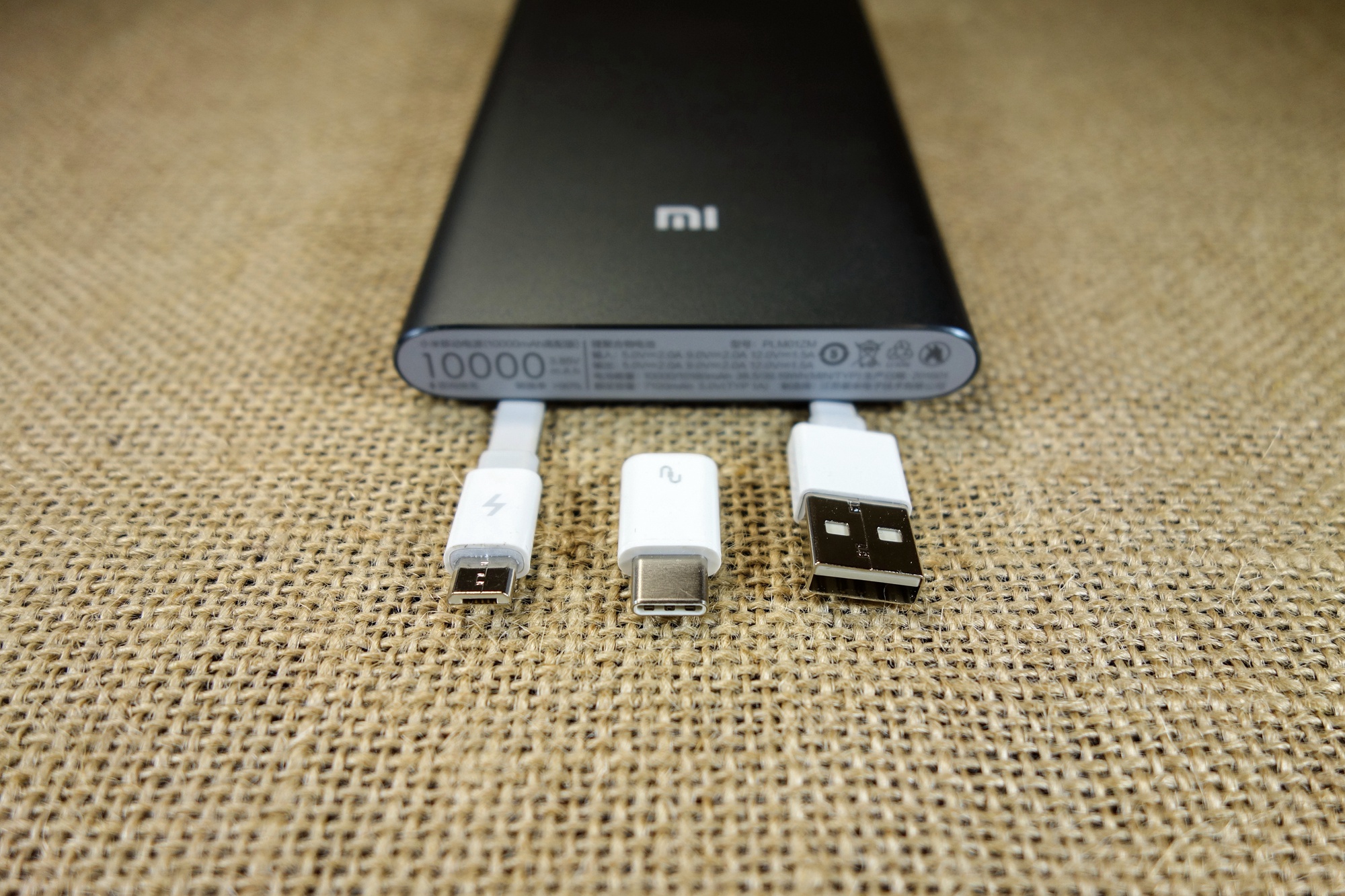 小米移动电源10000高配版评测,小米10000mah的移动电源