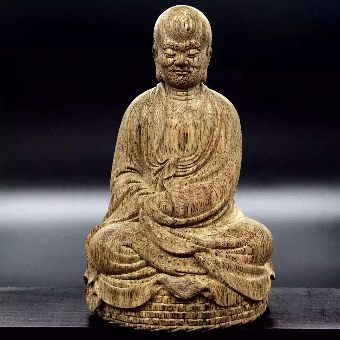 沉香保养和盘玩方法,沉香为什么可以保命