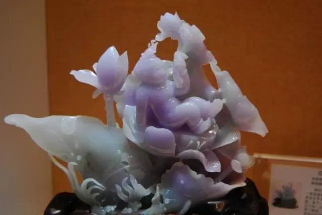 极品翡翠观音摆件,极品翡翠摆件巨无霸