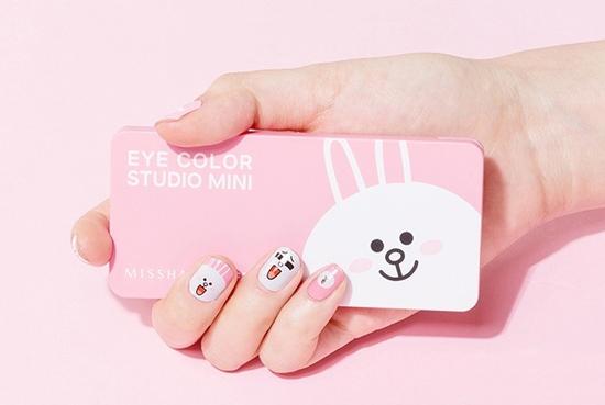 平价眼影盘9.9元三个,韩国品牌眼影盘