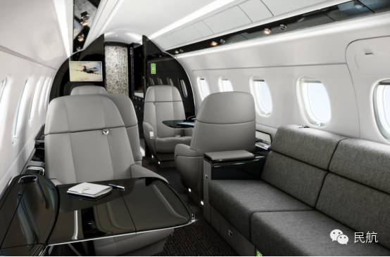 成龙谈私人飞机,成龙的三架飞机型号