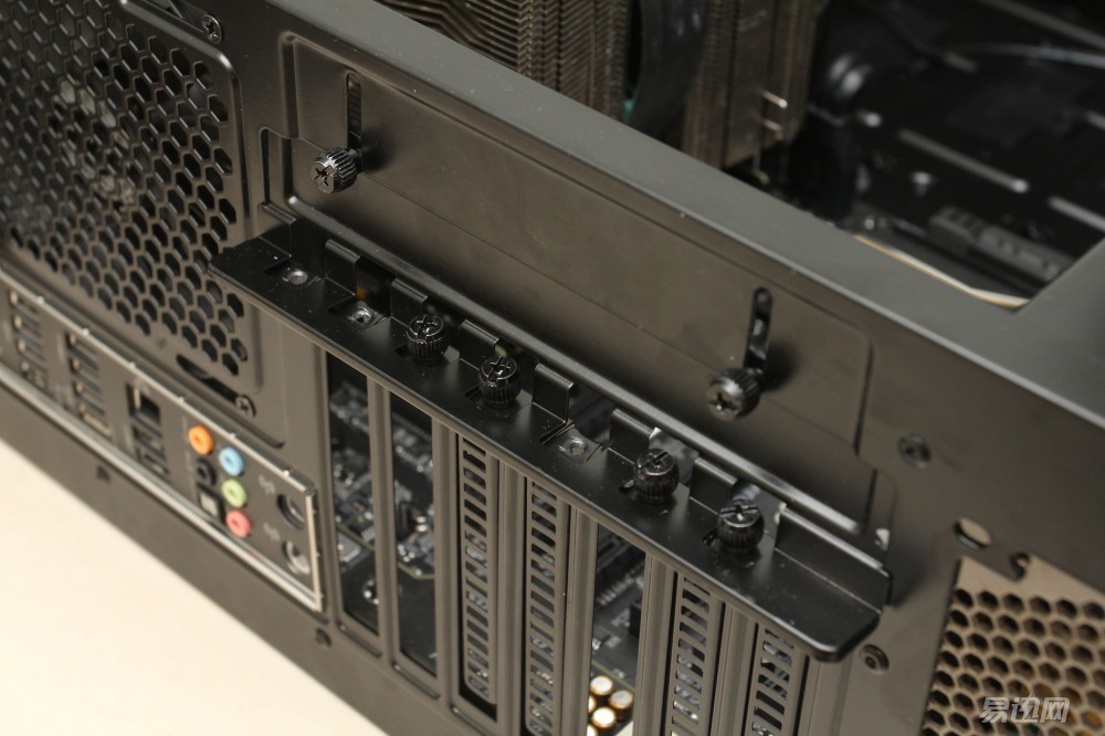 追风者pk416,追风者m416p机箱组装全过程