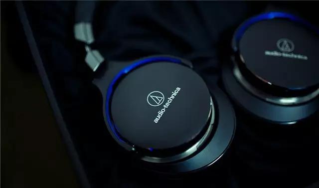 1到2千耳机,从1到100的音频