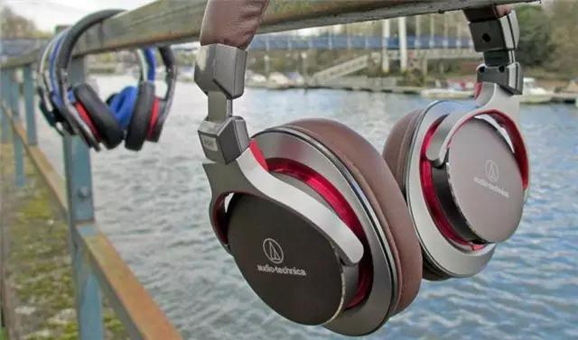 1到2千耳机,从1到100的音频