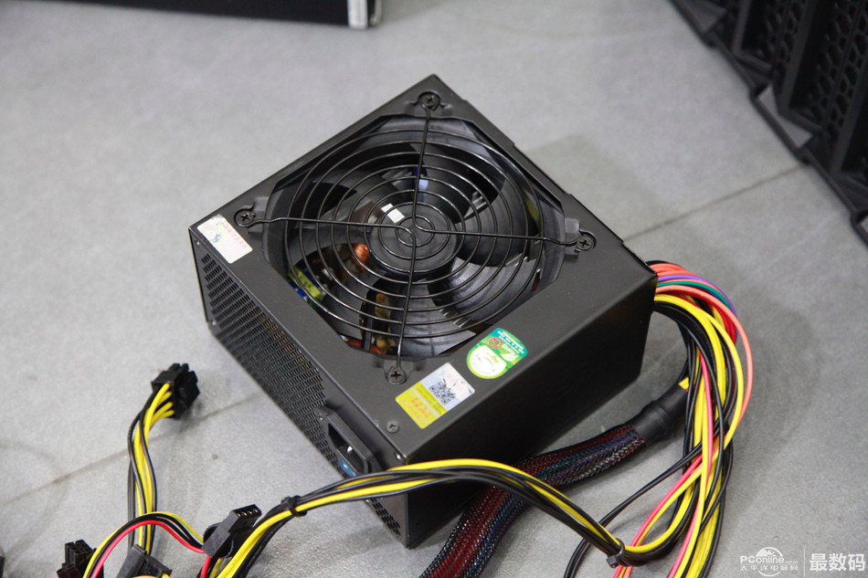 笔电当道但我依旧独宠台式