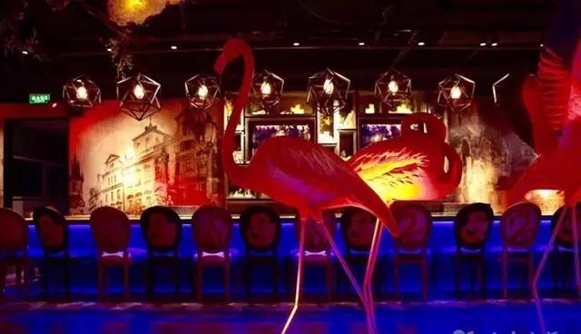 能吃一整天的自助餐,可以吃上一天的自助餐