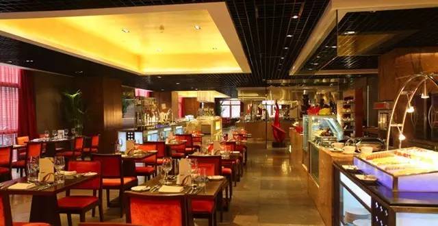 能吃一整天的自助餐,可以吃上一天的自助餐