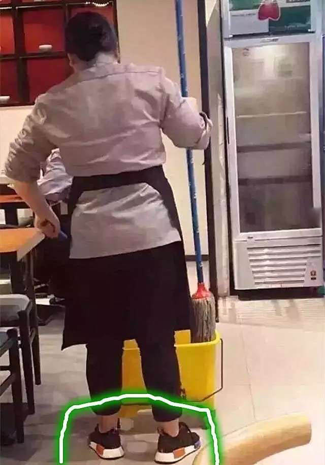 阿迪达斯nmd鞋会越穿越松吗,阿迪达斯tf成人足球鞋