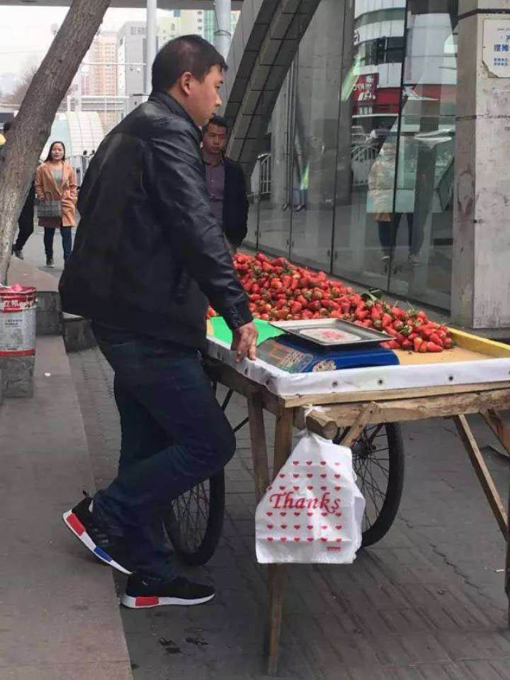 阿迪达斯nmd鞋会越穿越松吗,阿迪达斯tf成人足球鞋