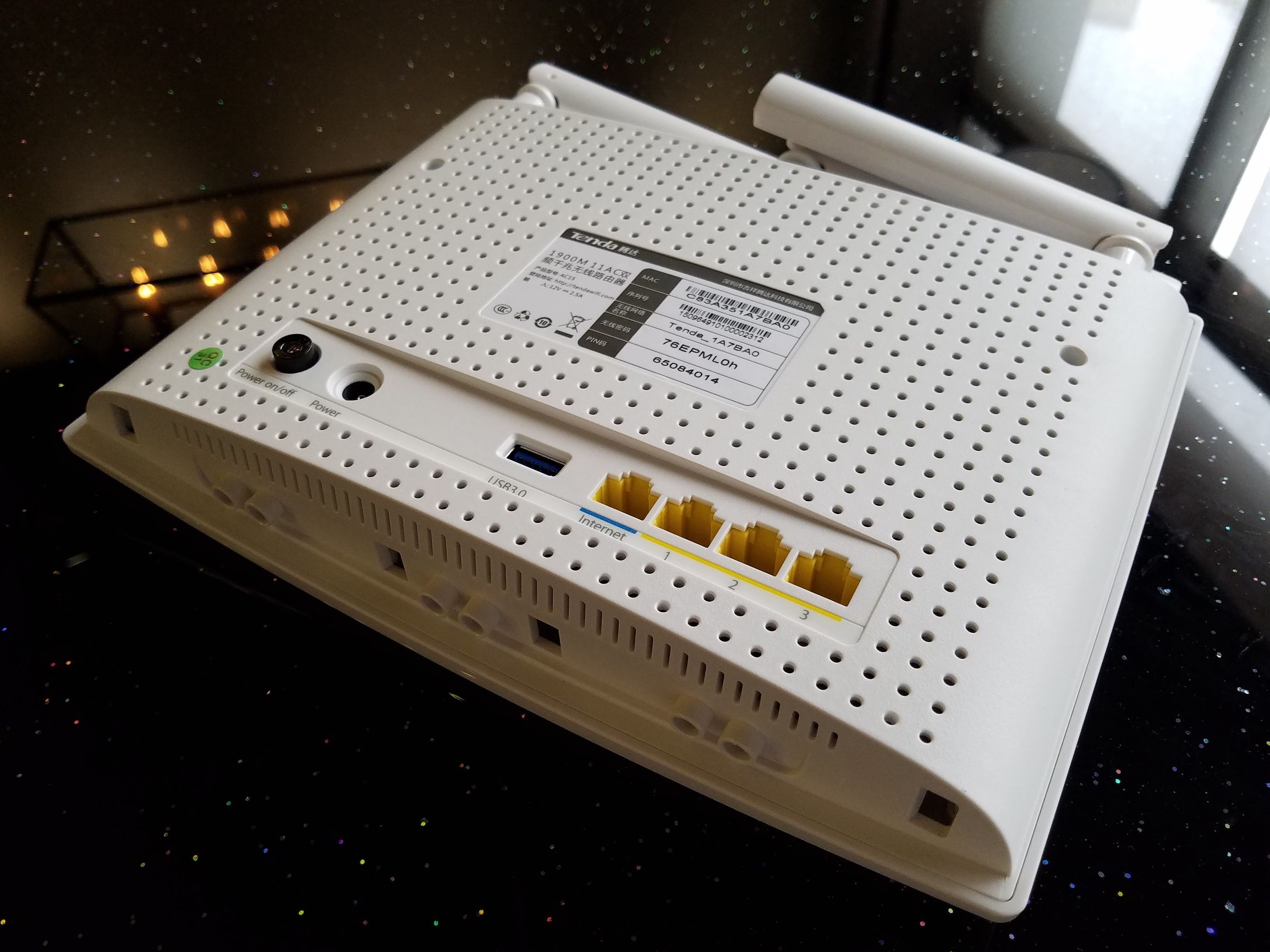 腾达ac15固件,腾达ac15路由器电源插头