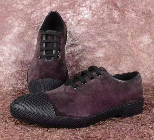 巴利对比普拉达,巴利和tods哪个档次高