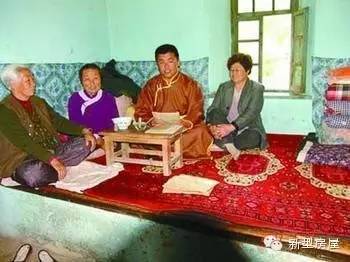 北方人火炕是怎样烧火取暖,北方人爱睡火炕