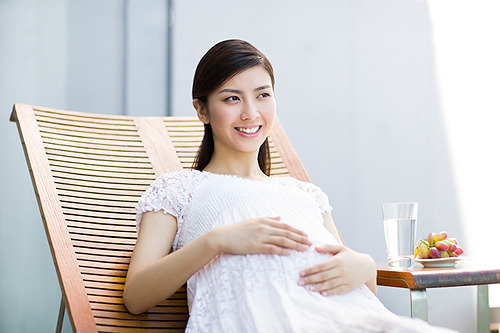 孕期头痛怎么办?这里有6个方法帮您解决