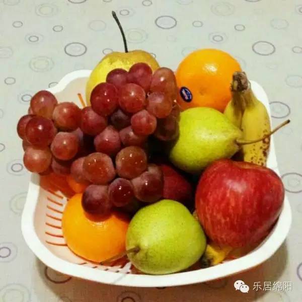 在绵阳，如何用100元泡到两个妞？教你一招