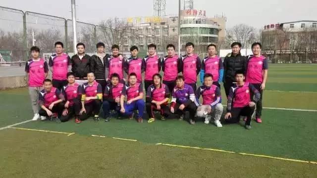 周末没事儿来体委/汇佳看球咱昌平人自己的百姓足球联赛开踢了