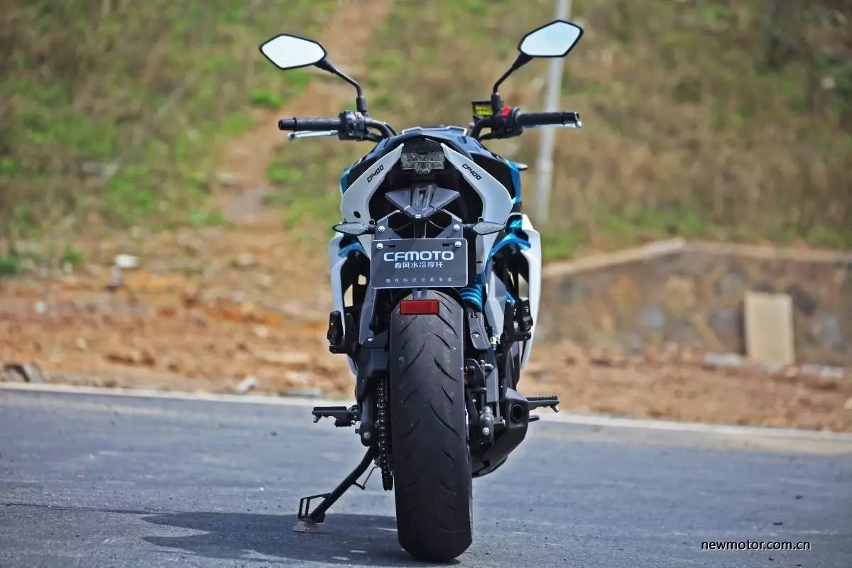 春风650nk和400nk如何选,春风400nk哪款最好