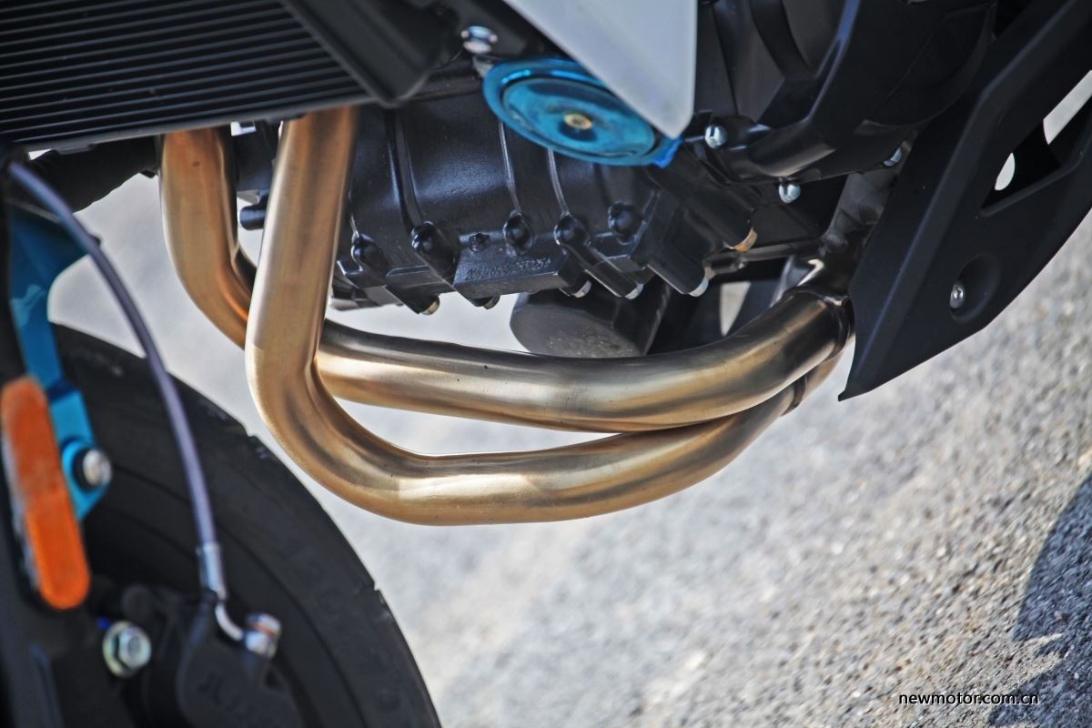 春风650nk和400nk如何选,春风400nk哪款最好